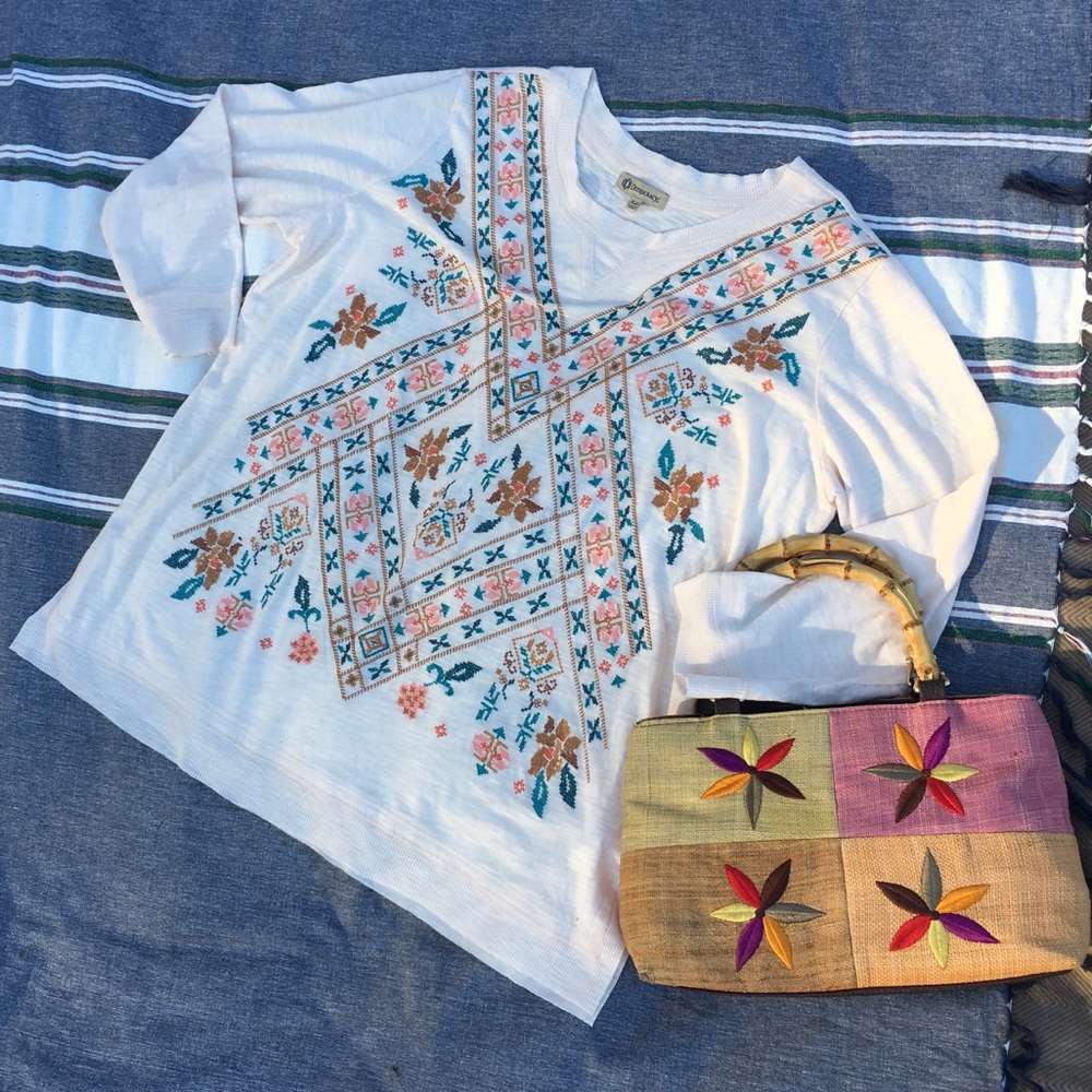 ⚘ Democracy Embroidered Tunic